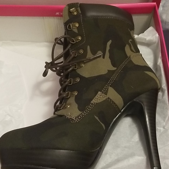 Booties - Picture 2 of 4